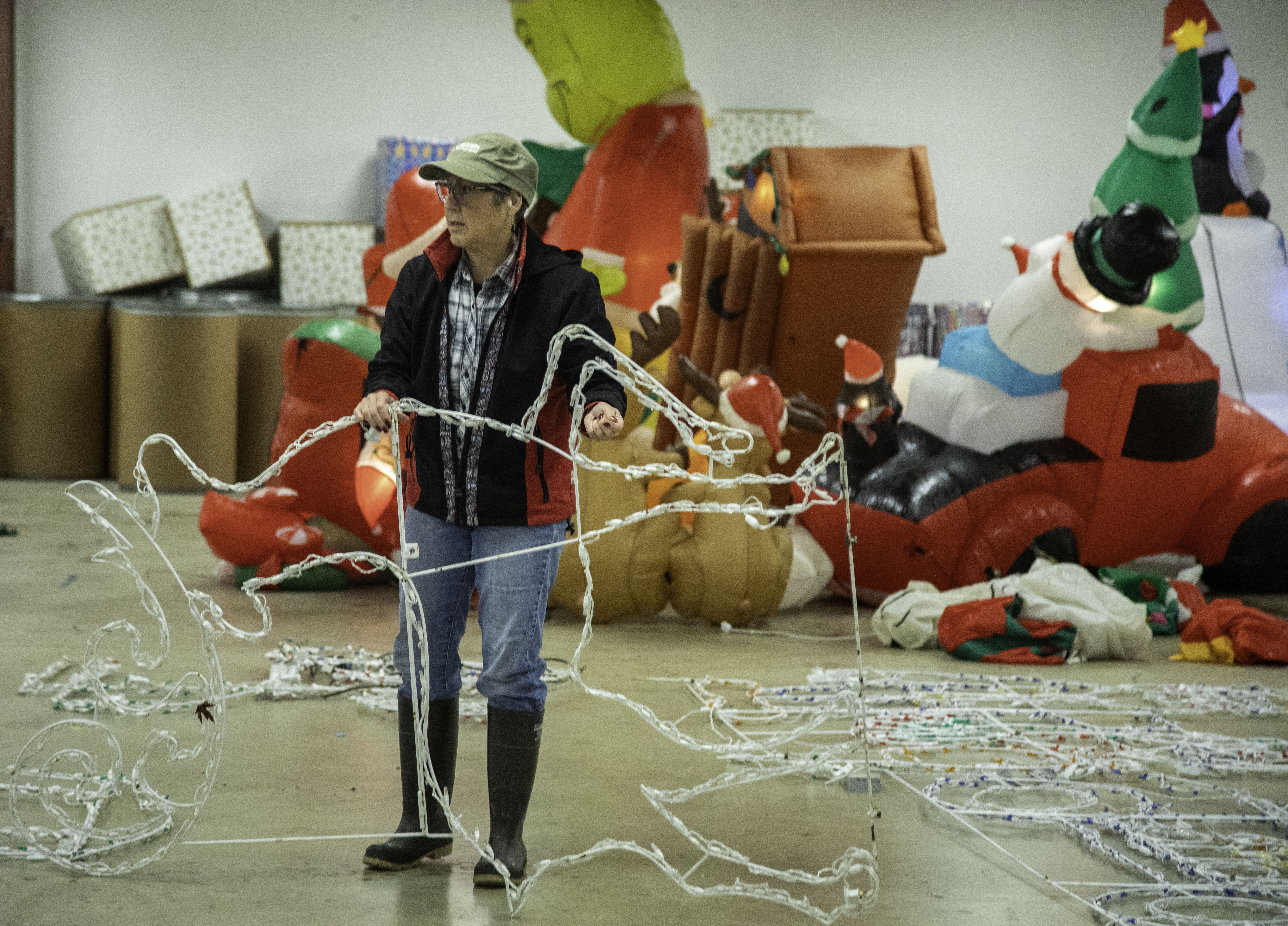 Frosty n Friends disassembly-1-32